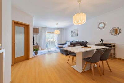 /international/pt/rua-francisco-costa-n9-rio-de-mouro-portugal-rio-de-mouro-lisbon-310108667524/