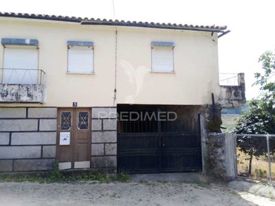 /international/pt/castelo-de-penalva-penalva-do-castelo-viseu-310103175960/