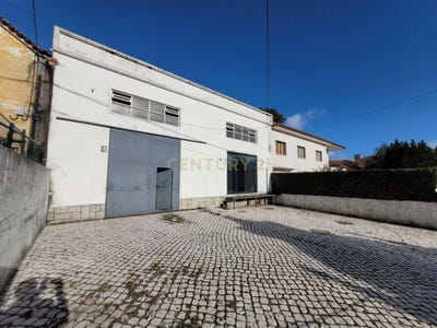 /international/pt/aldeia-galega-da-merceana-e-aldeia-gavinha-lisbon-120092611079/