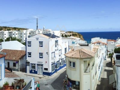 /international/pt/burgau-vila-do-bispo-faro-120095669790/