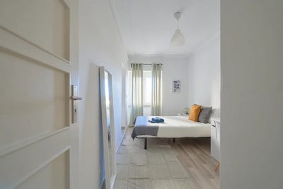 /international/pt/avenida-de-roma-lisbon-lisbon-310093847300/