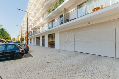 /international/pt/rua-carlos-george-lisbon-portugal-olivais-lisbon-310104919099/
