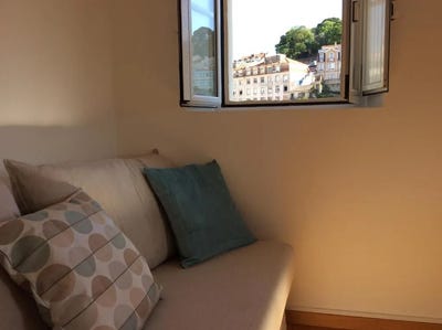 /international/pt/rua-dos-lagares-lisbon-lisbon-310094334433/