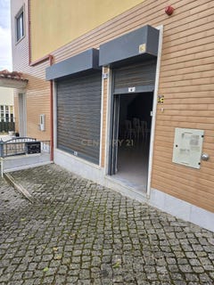 /international/pt/rua-eduardo-viana-n-3-ramada-portugal-ramada-e-canecas-lisbon-310106688107/