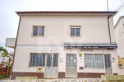 /international/pt/ramada-e-canecas-lisbon-310100574857/