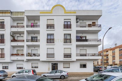 /international/pt/avenida-da-liberdade-3-pinhal-novo-portugal-pinhal-novo-setubal-municipality-310107703080/?lang=de