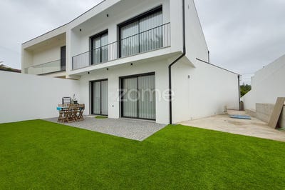 /international/pt/santo-tirso-braga-310100933531/