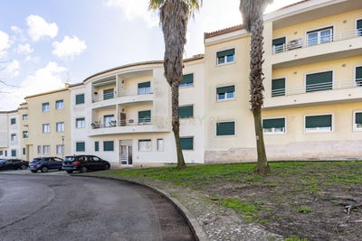 /international/pt/rua-da-serrinha-11-palmela-portugal-palmela-setubal-municipality-310105965856/