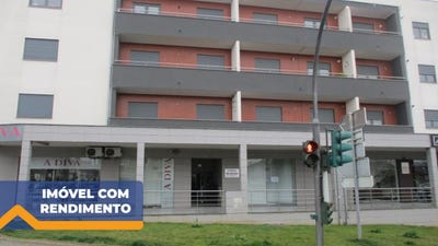 /international/pt/d-nuno-alvares-pereira-c-av-dr-urze-pires-macedo-de-cavaleiros-braganca-310095940234/