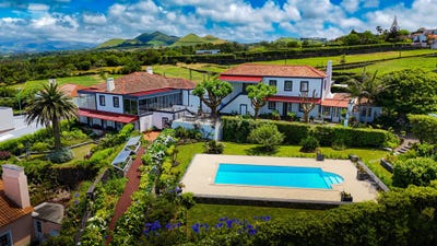 /international/pt/rua-da-cruz-de-pedra-ilha-de-sao-miguel-azores-310107521493/
