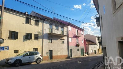 /international/pt/coimbra-lisbon-310107942179/