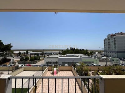 /international/pt/povoa-de-santa-iria-e-forte-da-casa-lisbon-310101485669/