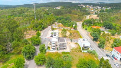/international/pt/rua-central-da-camposa-folgosa-portugal-folgosa-guarda-310109174414/