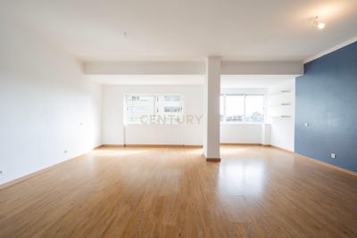 /international/pt/rua-placido-de-abreu-10-alges-portugal-alges-lisbon-310106049350/