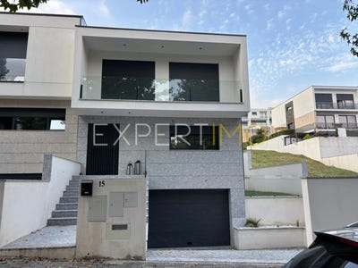 /international/pt/r-q-ta-do-capa-36-4715-braga-portugal-braga-braga-310108861144/?lang=fr