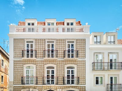 /international/pt/beco-maria-luisa-8-lisbon-portugal-arroios-lisbon-310105827956/