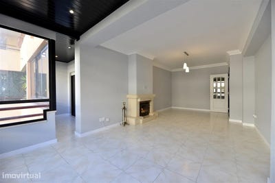 /international/pt/cascais-e-estoril-lisbon-310099314191/