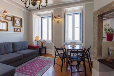 /international/pt/rua-dos-lagares-lisbon-lisbon-310097486831/