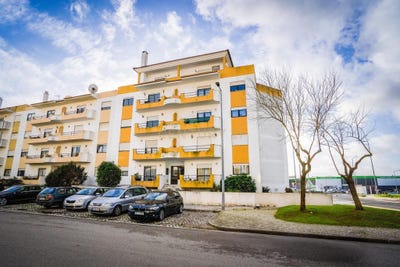 /international/pt/rua-cambo-les-bains-2-caldas-da-rainha-portugal-caldas-da-rainha-santo-onofre-e-serra-do-bouro-leiria-310105809606/