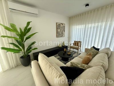 /international/pt/lagoa-algarve-faro-310103311093/