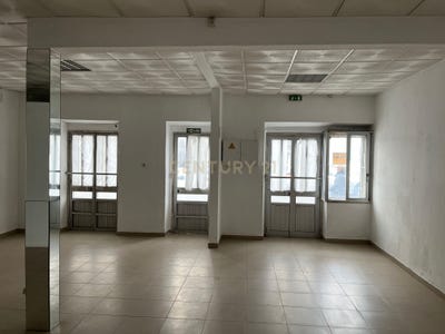 /international/pt/avenida-jose-batista-antunes-malveira-portugal-malveira-e-sao-miguel-de-alcainca-lisbon-310102243896/