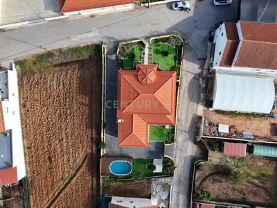 /international/pt/rua-de-sao-sebastiao-nº32-casalinhos-das-oliveiras-miragaia-e-marteleira-lisbon-310104792346/