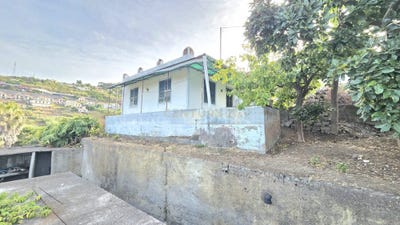 /international/pt/estr-do-barreiro-153-9350-145-ribeira-brava-portugal-ilha-da-madeira-madeira-310105105666/