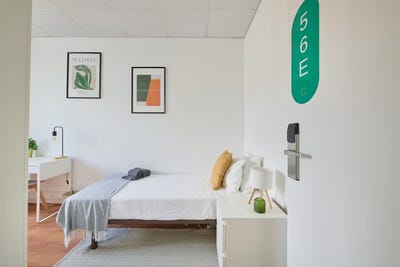 /international/pt/rua-alexandre-herculano-lisbon-lisbon-310108645069/