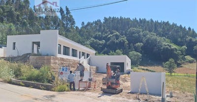 /international/pt/alvorninha-leiria-310104322563/