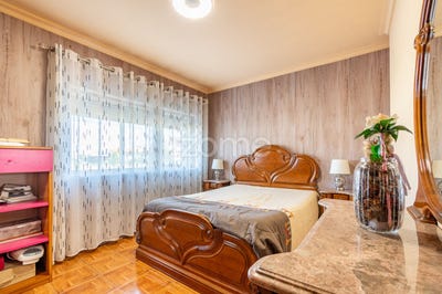 /international/pt/paredes-porto-310107972098/