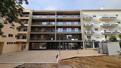 /international/pt/leiria-leiria-310093896613/