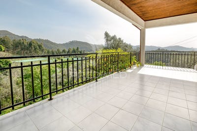 /international/pt/vilela-seramil-e-paredes-secas-amares-braga-310100955396/?lang=it
