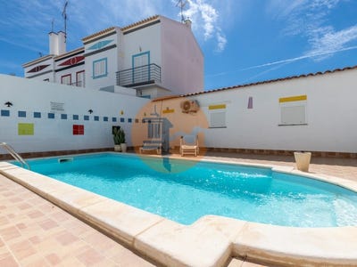 /international/pt/vila-nova-de-cacela-faro-310105010431/