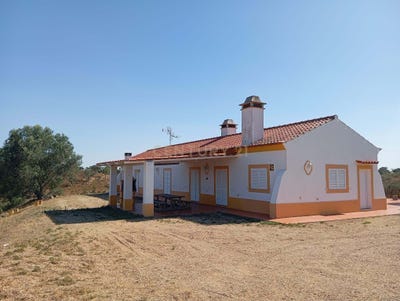 /international/pt/serpa-salvador-e-santa-maria-beja-district-310099055933/