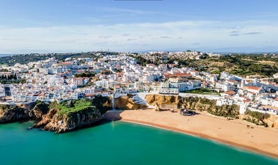 /international/pt/r-padre-semedo-de-azevedo-26-8200-207-albufeira-portugal-albufeira-e-olhos-de-agua-algarve-310105651174/