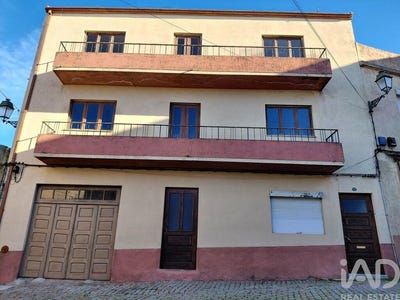 /international/pt/caria-castelo-branco-310104182722/