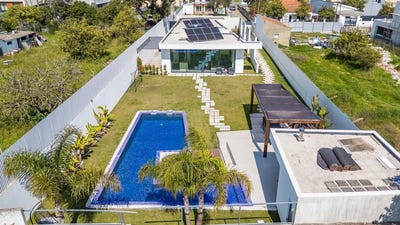 /international/pt/rua-chaves-de-valadares-vale-de-milhacos-lote-49-corroios-setubal-municipality-310108483247/