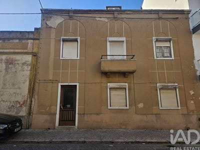 /international/pt/leiria-leiria-310106687977/