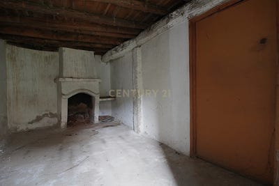 /international/pt/rua-do-norte-aldeia-do-bispo-guarda-310105071808/