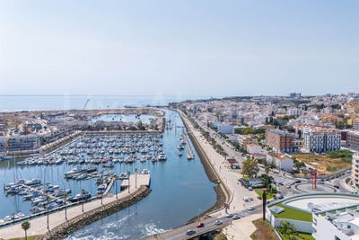 /international/pt/lagos-faro-310108629371/