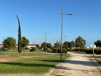 /international/pt/santa-barbara-de-nexe-faro-310101354710/?lang=id