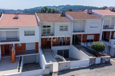 /international/pt/guimaraes-braga-310101156420/