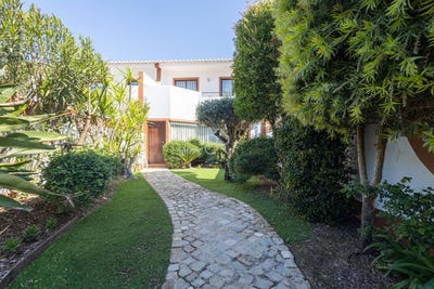 /international/pt/almancil-faro-310108954296/