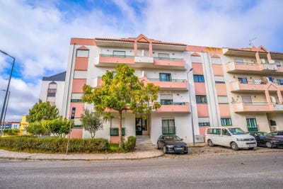 /international/pt/rua-de-badajoz-4-caldas-da-rainha-portugal-caldas-da-rainha-santo-onofre-e-serra-do-bouro-leiria-310108324009/