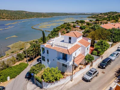 /international/pt/portimao-faro-310100988610/