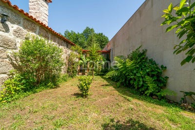 /international/pt/santa-comba-dao-viseu-310099947616/