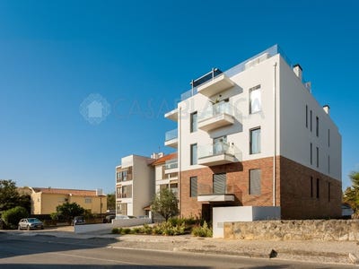 /international/pt/cascais-e-estoril-lisbon-310101015537/