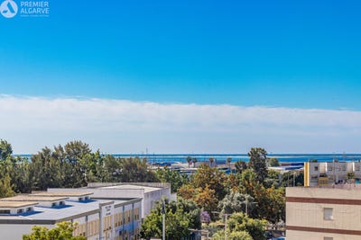 /international/pt/quelfes-faro-310109200206/?lang=fr
