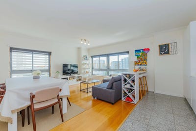 /international/pt/rua-tomas-da-fonseca-36-lisbon-portugal-alvalade-lisbon-310105429263/