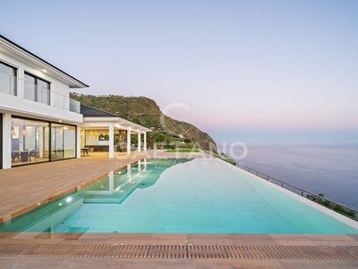 /international/pt/arco-da-calheta-madeira-310108996786/?lang=de